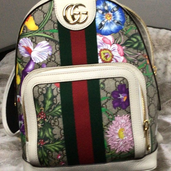 Gucci Leather backpack/purse - Picture 1 of 2